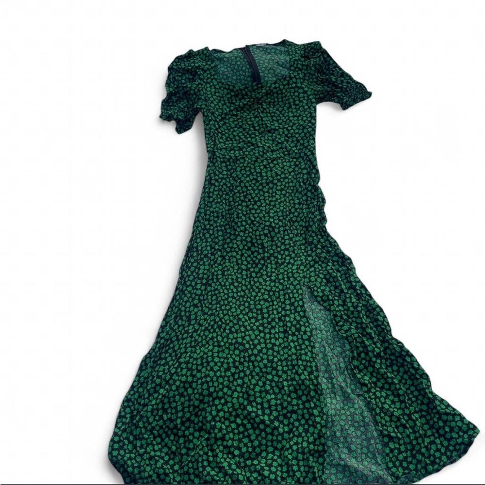 Vintage dress 💚